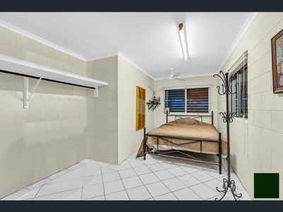 closed-cafe-in-prime-daintree-location-huge-potential-must-see-7