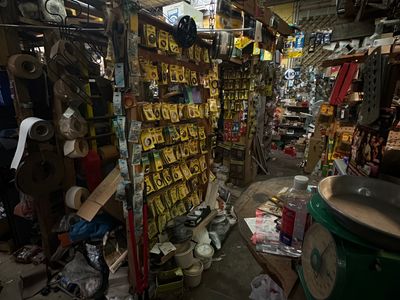 warehouse-clearance-tools-materials-supplies-stock-sale-8
