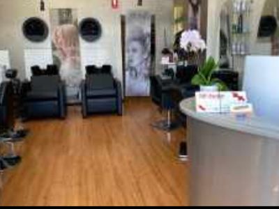established-hairsalon-for-sale-3