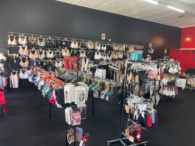retail-lingerie-business-4-sale-3