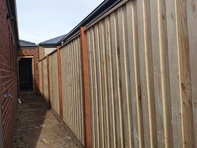 fence-and-retaining-wall-construction-business-3