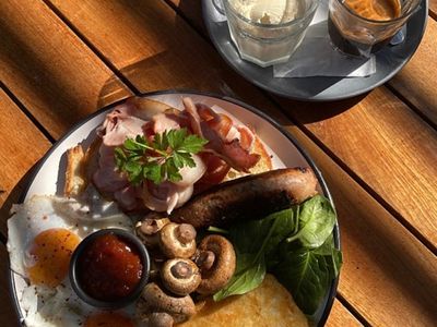 own-the-coastal-dream-thriving-cafe-popular-escape-total-lifestyle-reset-8