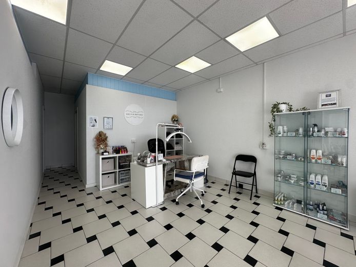 gorgeous-beauty-salon-in-beaconsfield-7