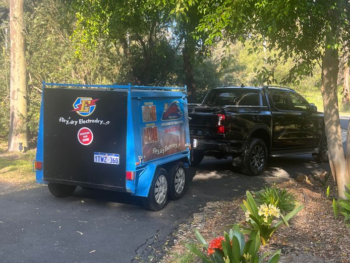 franchise-professional-services-enhancing-homes-and-commercial-premises-3