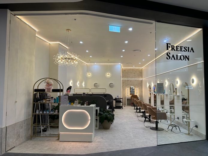 commercial-lease-fully-equipped-hair-salon-toowong-shopping-centre-0