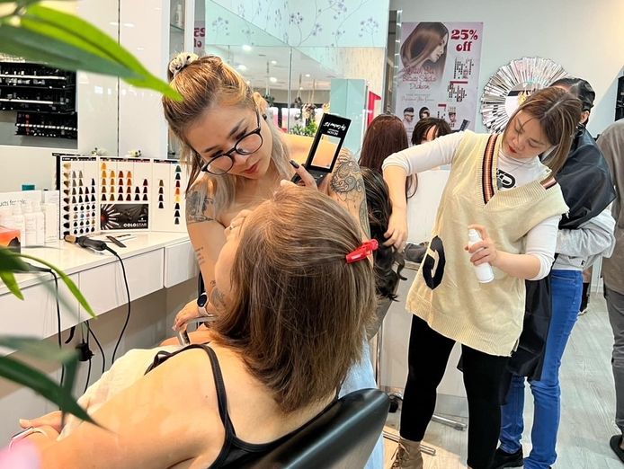 established-and-profitable-salon-for-sale-0