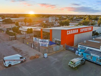 exmouth-caravans-secure-both-an-excellent-business-valuable-freehold-asset-0