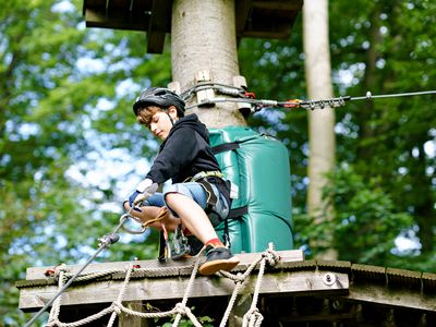 under-offer-thriving-adventure-camp-outdoor-recreation-programs-0
