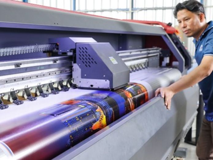 under-offer-market-leader-one-of-was-largest-printing-signage-companies-0