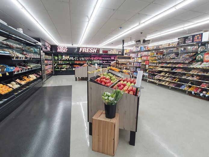 iga-supermarket-in-south-eastern-suburb-adelaide-0