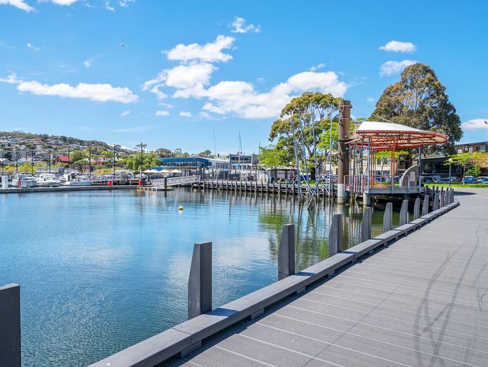 belles-burgers-business-sale-huge-upside-6