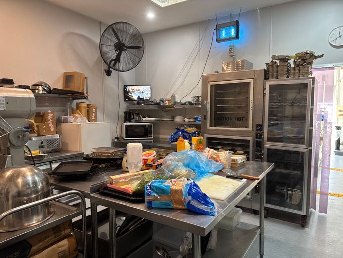 busy-lunch-bar-in-canning-vale-6