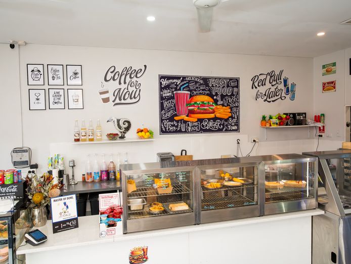 busy-lunch-bar-in-canning-vale-0