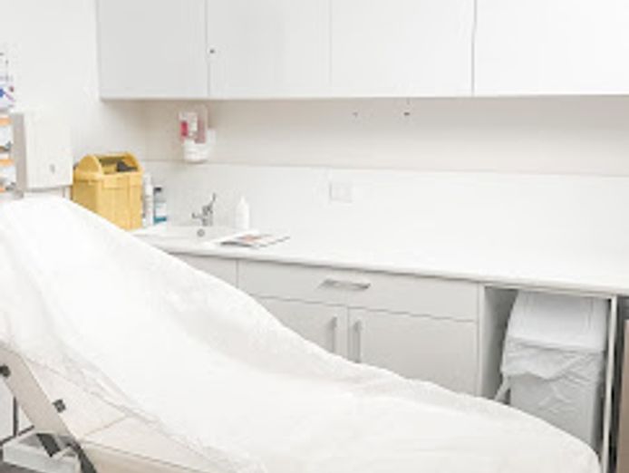 step-into-ownership-of-a-thriving-cosmetic-clinic-in-the-heart-of-redcliffe-7