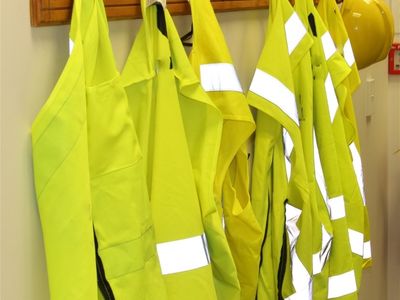 high-performing-safety-amp-workwear-business-1