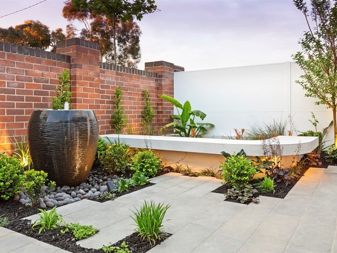 water-features-direct-20-year-premium-outdoor-living-brand-8