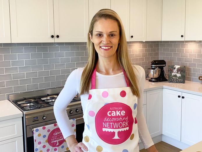 profitable-baking-cake-decorating-platform-0