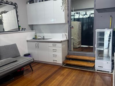 barbershop-for-sale-3