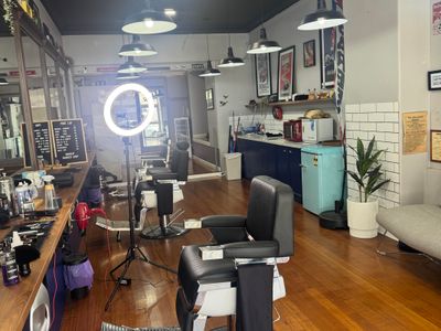 barbershop-for-sale-0