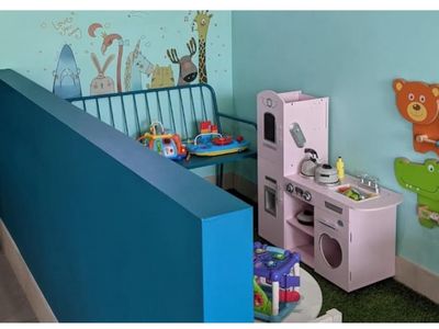 popular-local-cafe-blossom-cafe-2