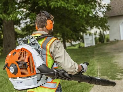 lawn-mowing-and-garden-care-2