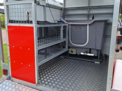 established-mobile-dog-grooming-business-sunshine-coast-includes-trailer-4