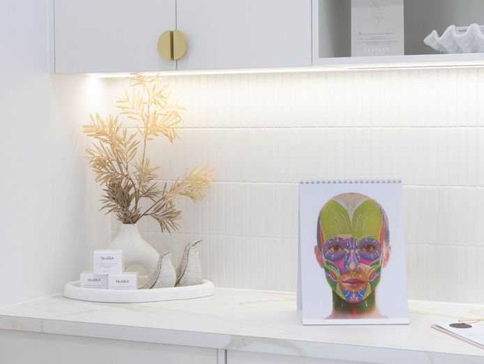 beauty-cosmetic-aesthetics-studio-business-fitout-for-sale-2