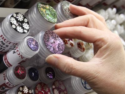the-button-bar-an-adelaide-icon-in-buttons-wool-and-haberdashery-3