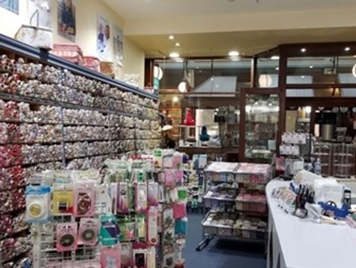 the-button-bar-an-adelaide-icon-in-buttons-wool-and-haberdashery-4