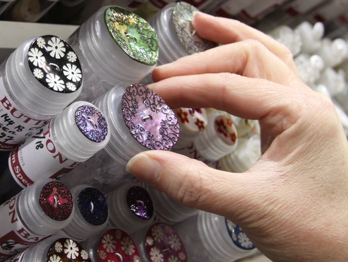 the-button-bar-an-adelaide-icon-in-buttons-wool-and-haberdashery-3