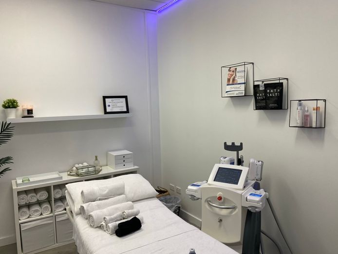 beauty-hair-wellness-clinic-1