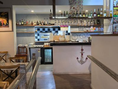established-italian-restaurant-in-milsons-point-huge-potential-prime-location-3