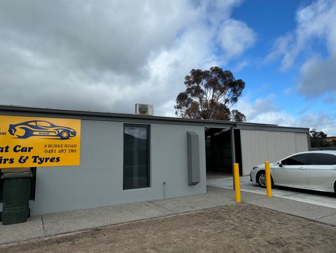 automotive-workshop-for-sale-0