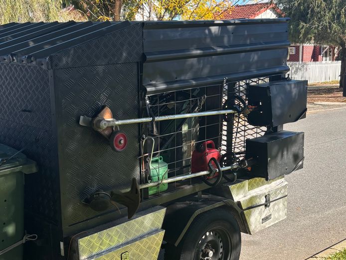 lawnmowing-independent-perth-inner-west-and-northern-suburbs-0