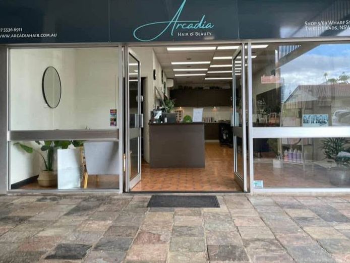 for-sale-premier-nak-hair-salon-tweed-heads-7