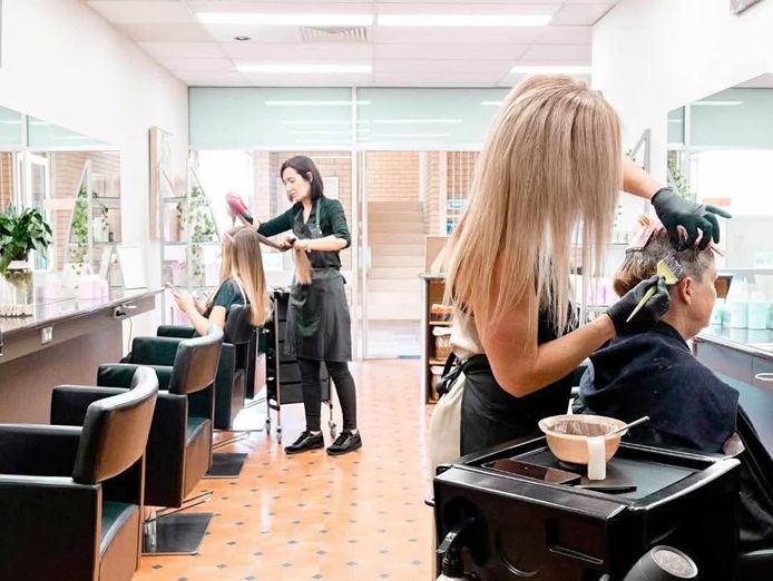 for-sale-premier-nak-hair-salon-tweed-heads-0