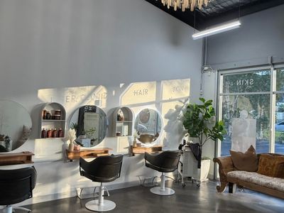 beauty-and-hair-salon-4