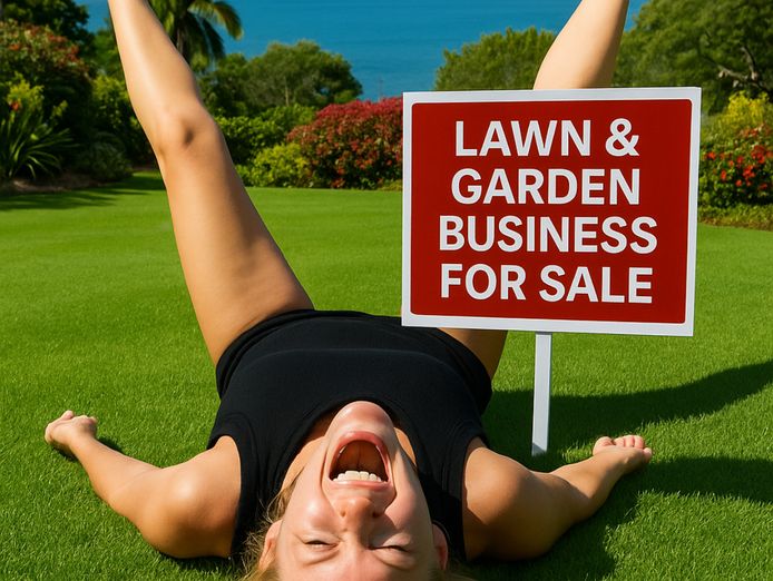lawn-garden-business-great-turnover-lifestyle-in-airlie-beach-0
