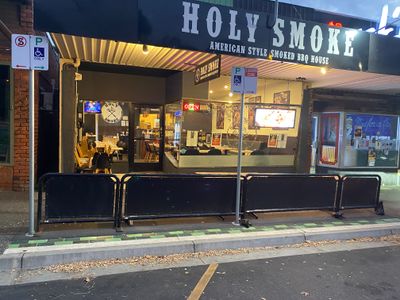 authentic-american-style-bbq-smoke-house-for-sale-in-upper-ferntree-gully-0