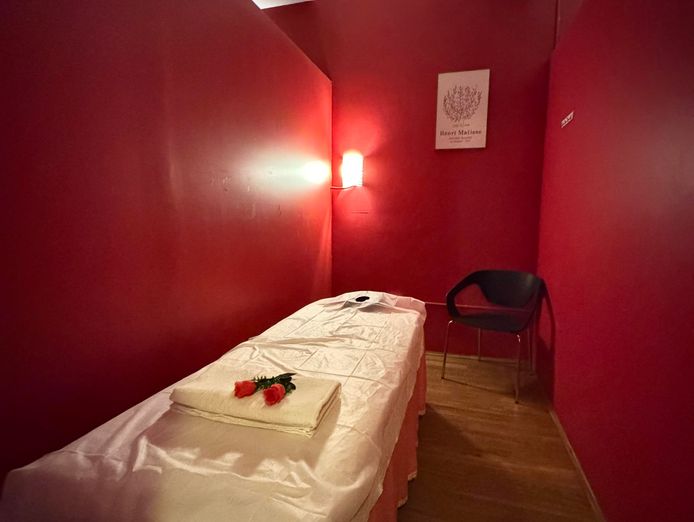 massage-shop-3