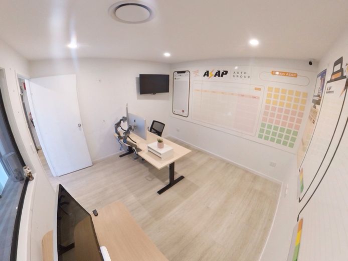 fully-fitted-out-premium-automotive-workshop-space-for-sale-gold-coast-qld-2