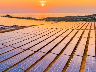 run-your-own-solar-marketing-agency-proven-model-full-support-high-returns-2