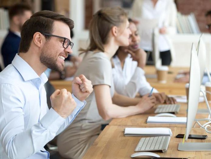 run-your-own-solar-marketing-agency-proven-model-full-support-high-returns-8