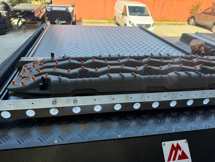 4wd-roof-rack-and-bracket-sales-national-global-9