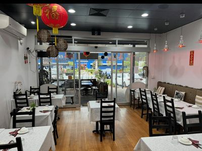 restaurant-for-sale-fitted-affordable-prime-spot-0