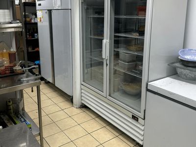 restaurant-for-sale-fitted-affordable-prime-spot-4