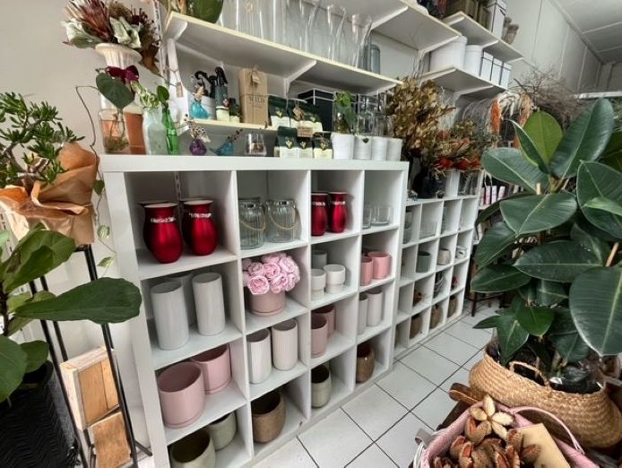 florist-for-sale-hinterland-artistic-hub-of-the-sunshine-coast-1