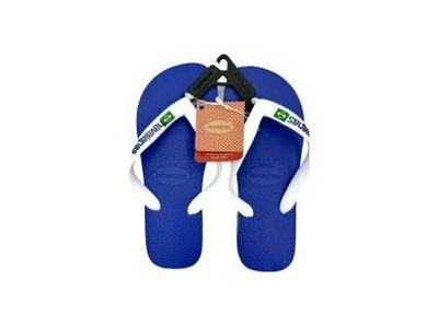 own-australias-first-footwear-vending-business-crocs-havaianas-are-now-here-2