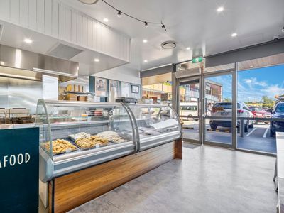 booval-seafood-prime-location-high-performing-takeaway-shop-4