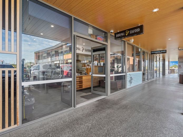 booval-seafood-prime-location-high-performing-takeaway-shop-1